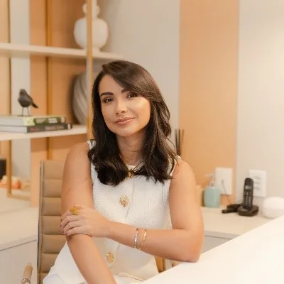 Dra. Jucelia Freitas